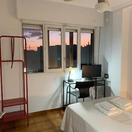 Y Restaurante Puerta De Aranda