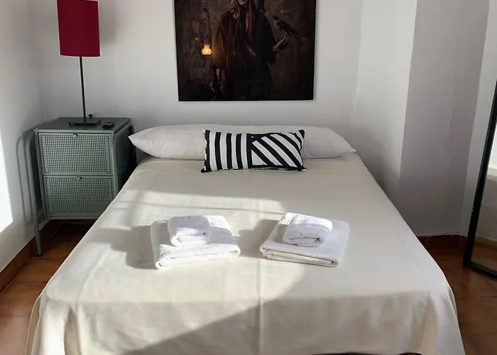 Y Restaurante Puerta De Aranda 호텔 아란다데두에로