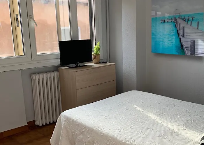 Y Restaurante Puerta De Aranda 2* 아란다데두에로