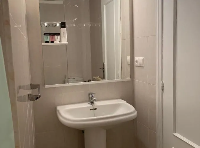 호텔 Y Restaurante Puerta De Aranda 2*